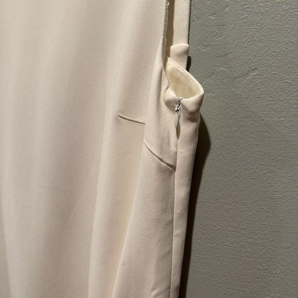 New NWT Escada Ivory White Minimalist Sleeveless Cape Back Long Blouse Top - Picture 7 of 16